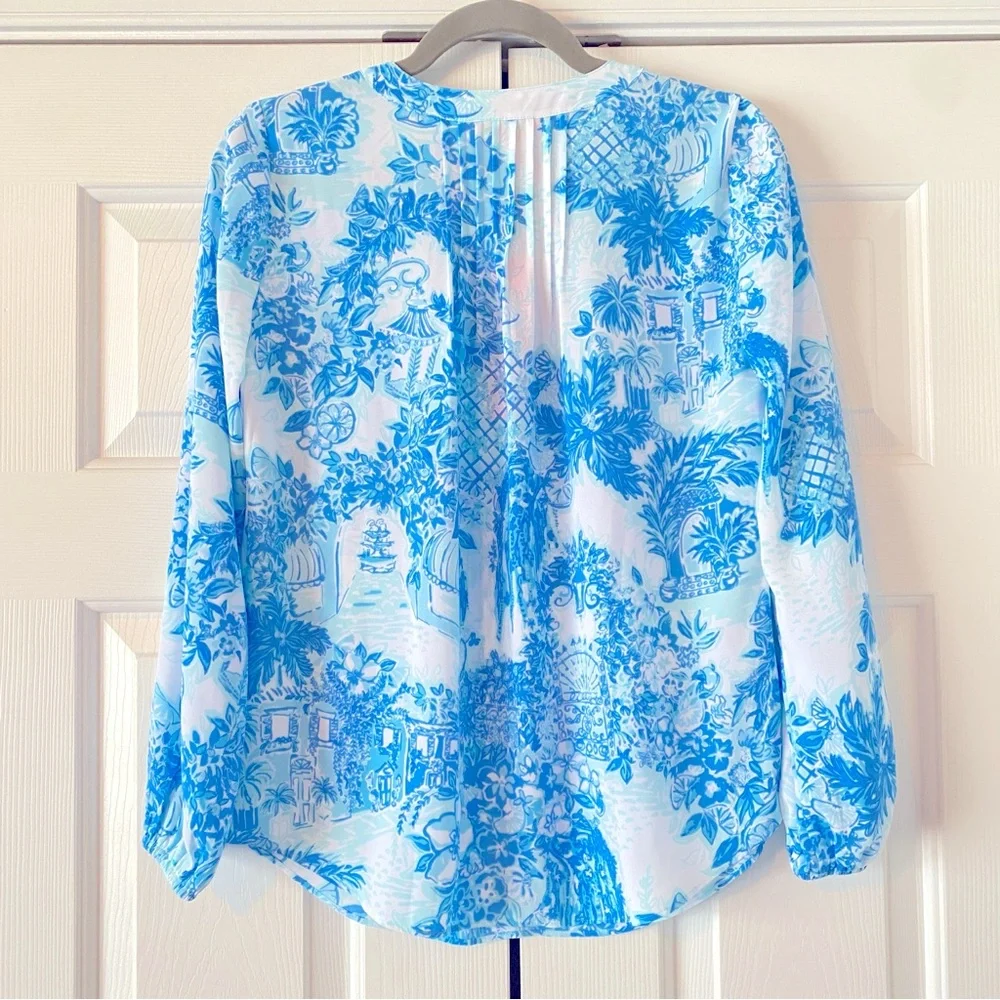 NWT Lilly Pulitzer Blue and White Colby Top in Toile Me About It, XXS - Picture 2 of 12